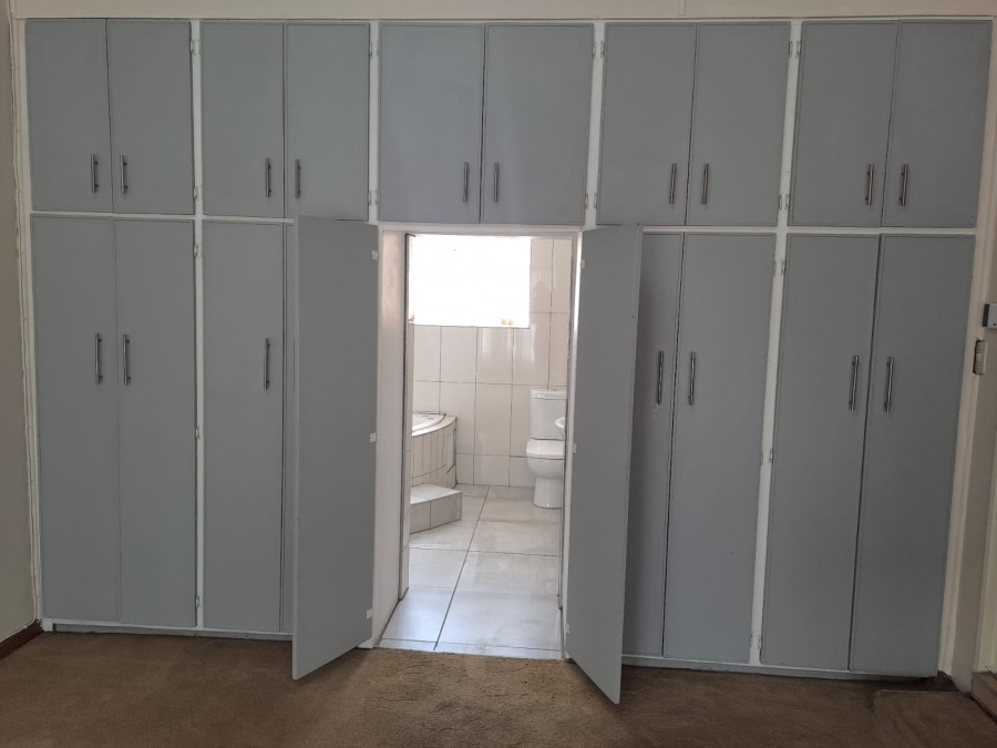 3 Bedroom Property for Sale in Jan Cillierspark Free State